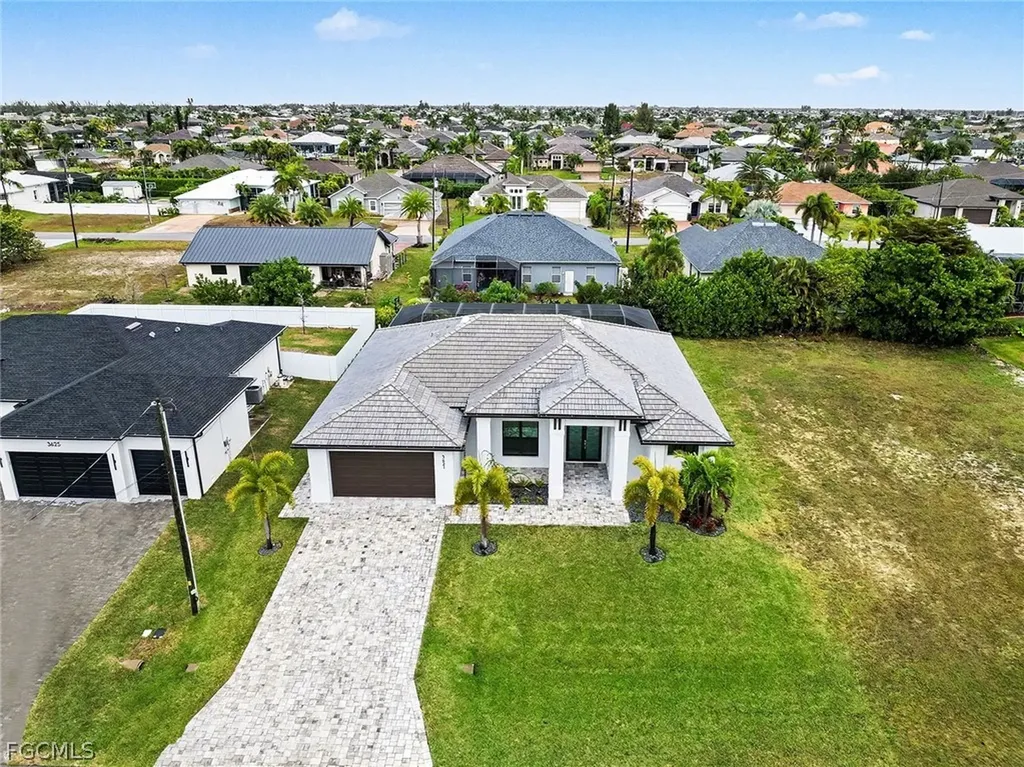 3621 NW 1st Street Cape Coral FL 33993