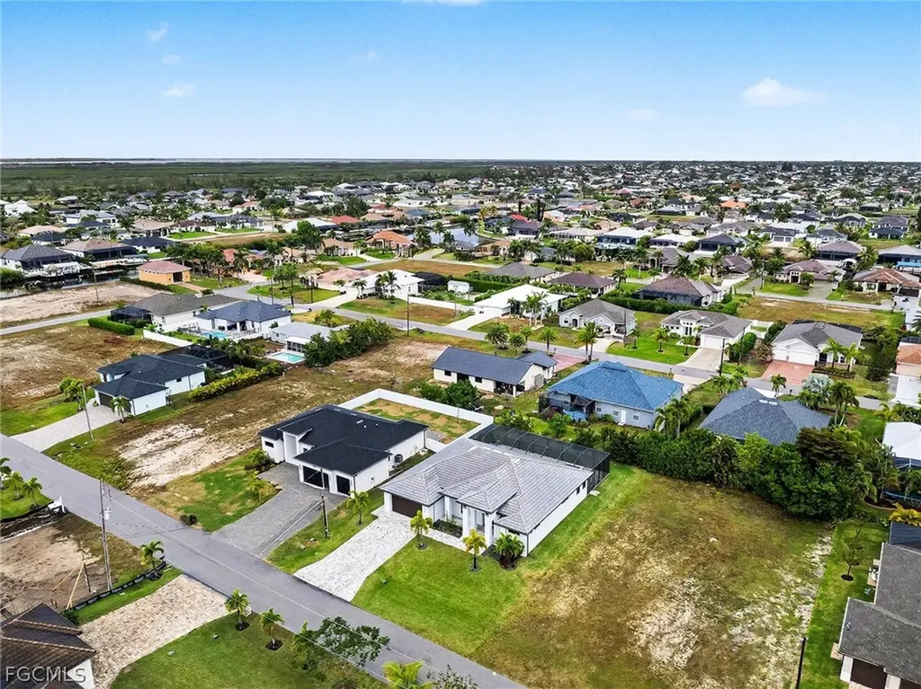 3621 NW 1st Street Cape Coral FL 33993