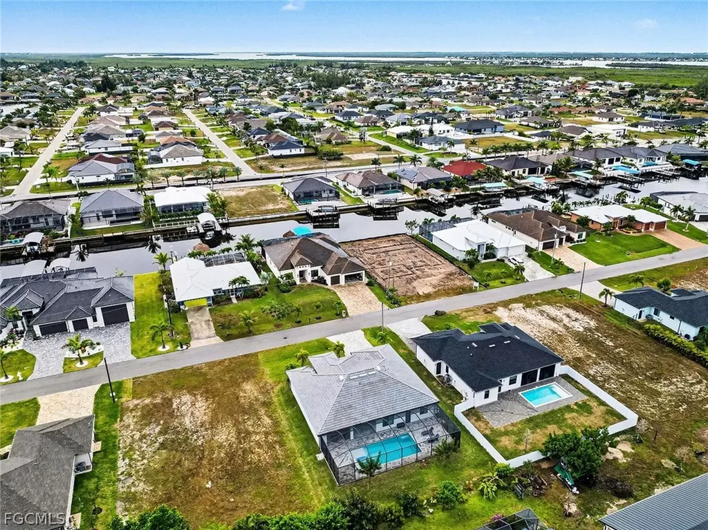 3621 NW 1st Street Cape Coral FL 33993
