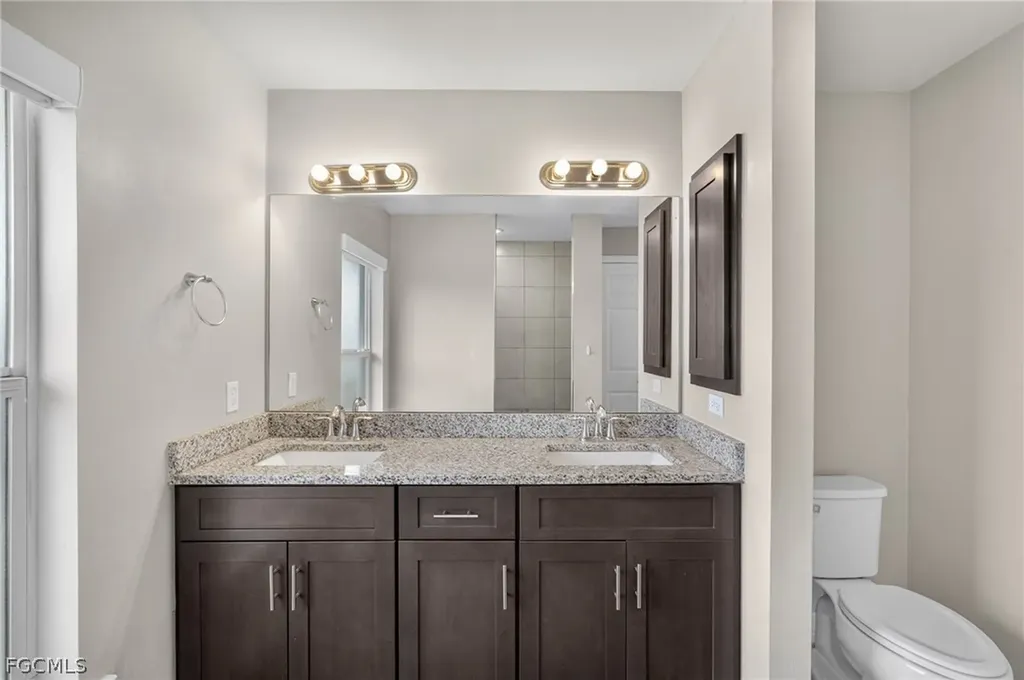 6023 Thrush Avenue Fort Myers FL 33905