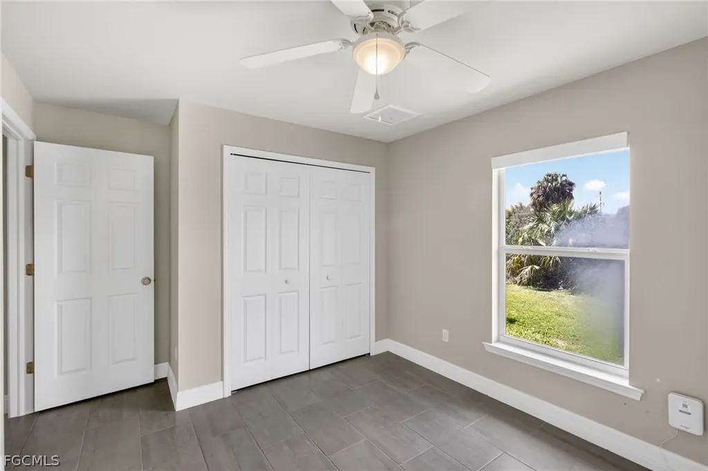 6023 Thrush Avenue Fort Myers FL 33905