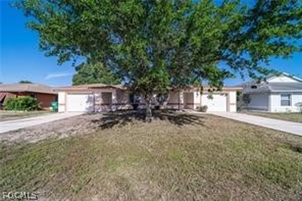 1333 SE 8th Avenue Cape Coral FL 33990