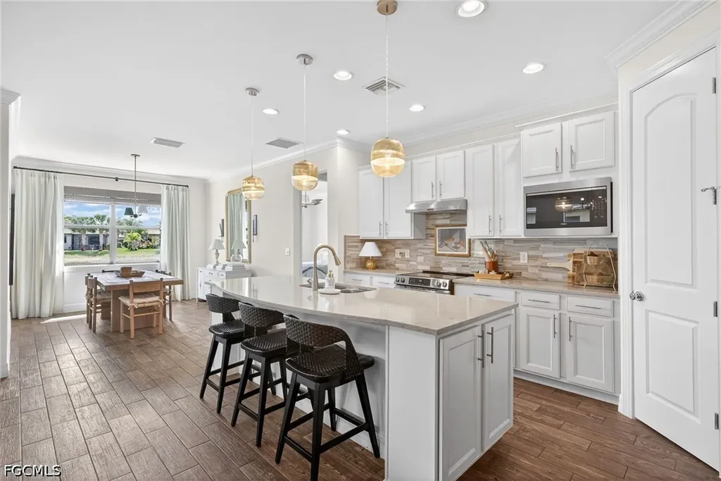 10825 Dennington Road Fort Myers FL 33913