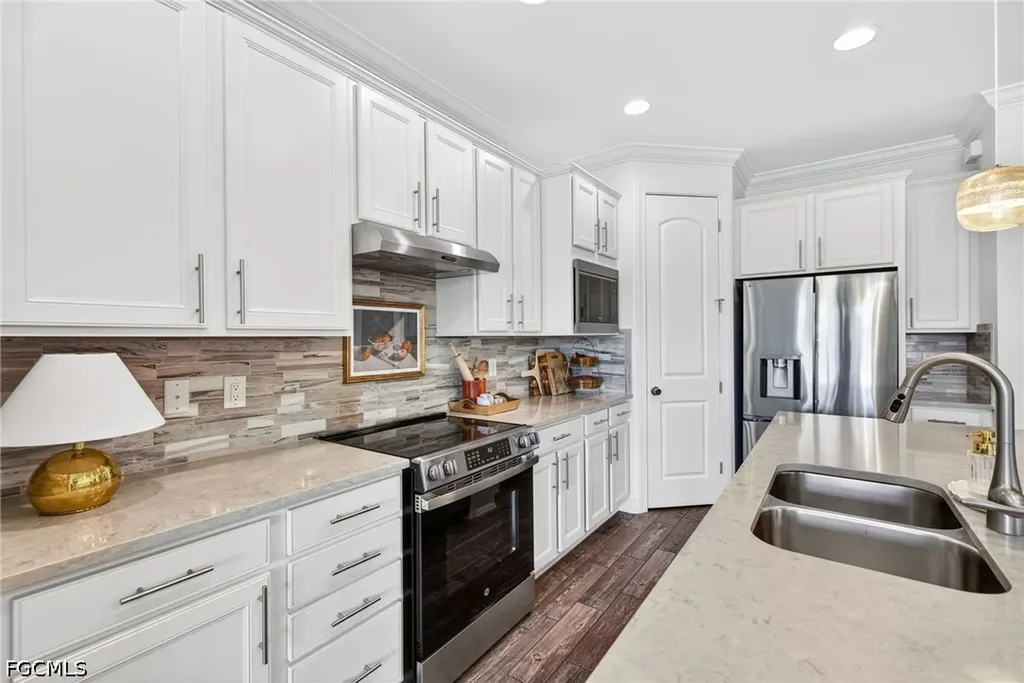 10825 Dennington Road Fort Myers FL 33913
