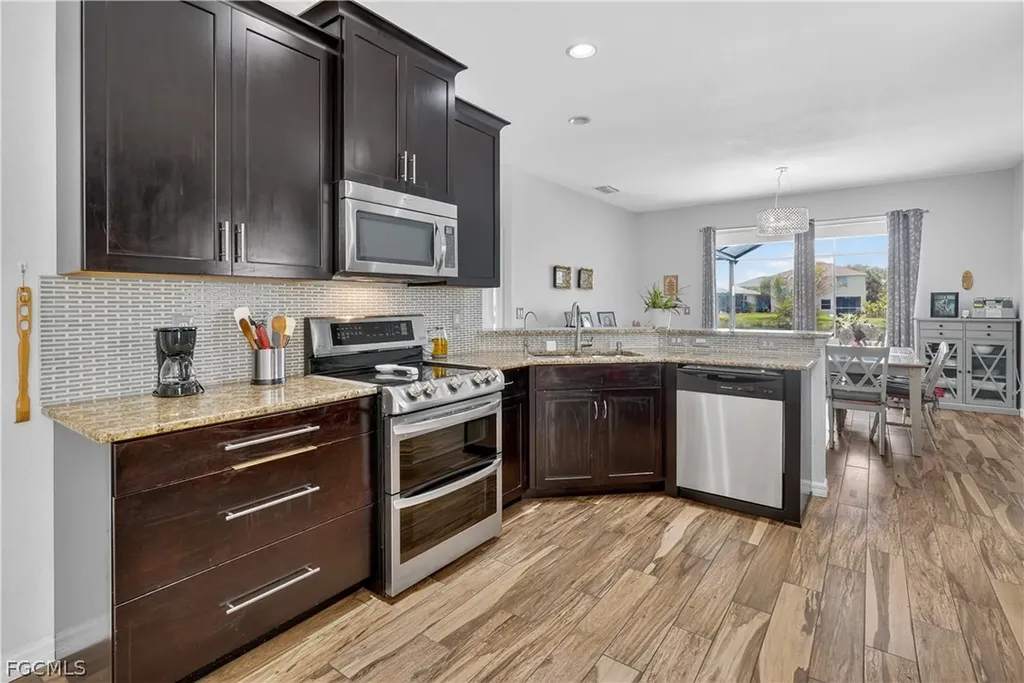 9689 Pineapple Preserve Court Fort Myers FL 33908