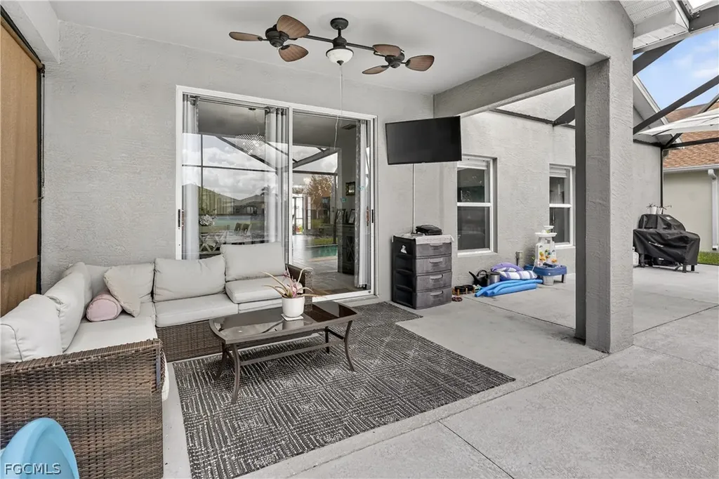 9689 Pineapple Preserve Court Fort Myers FL 33908