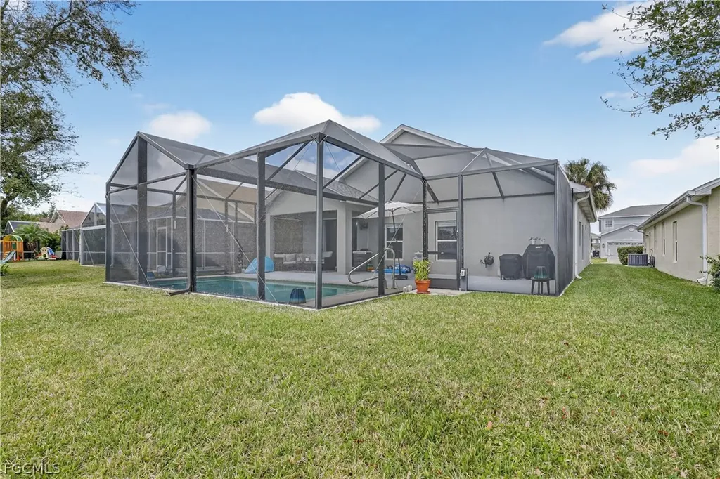 9689 Pineapple Preserve Court Fort Myers FL 33908