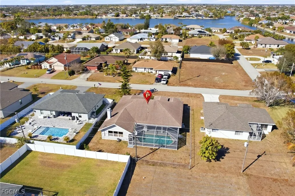 410 SE 7th Street Cape Coral FL 33990