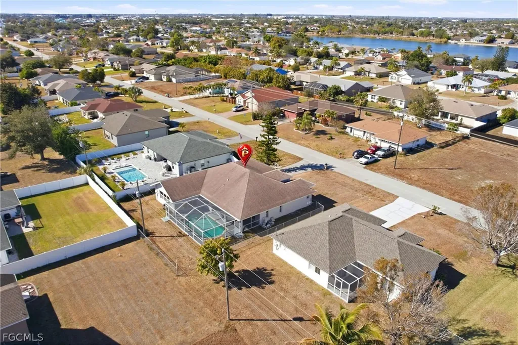 410 SE 7th Street Cape Coral FL 33990