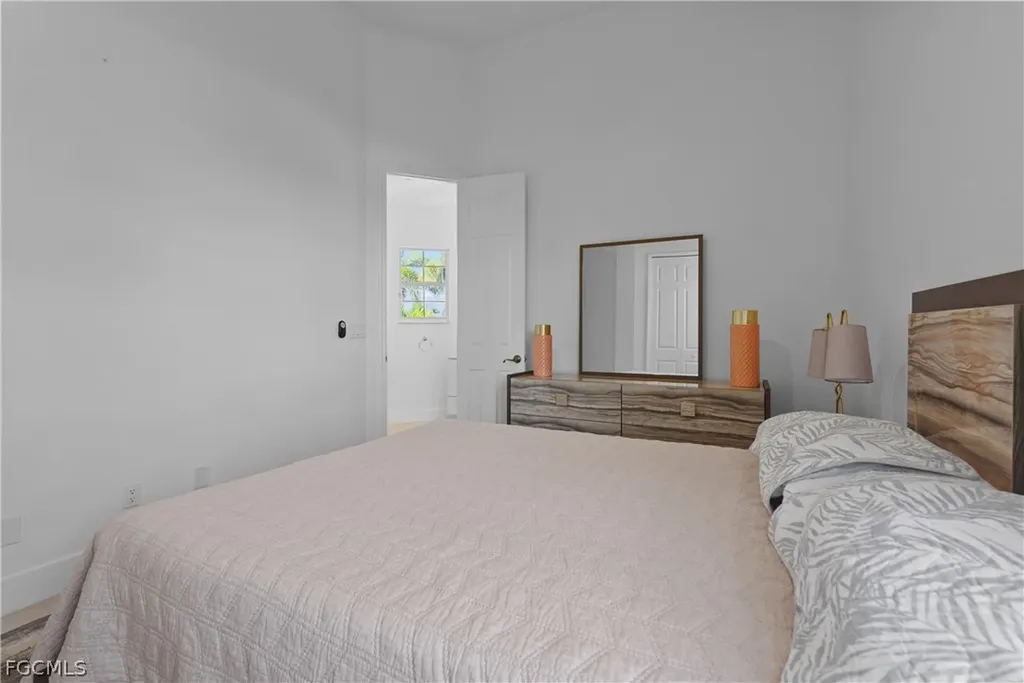 2417 Cape Coral Parkway W Cape Coral FL 33914