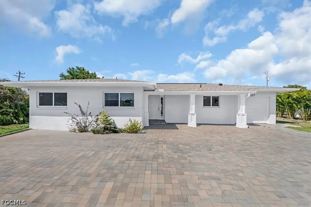 105 SE 45th Terrace Cape Coral FL 33904