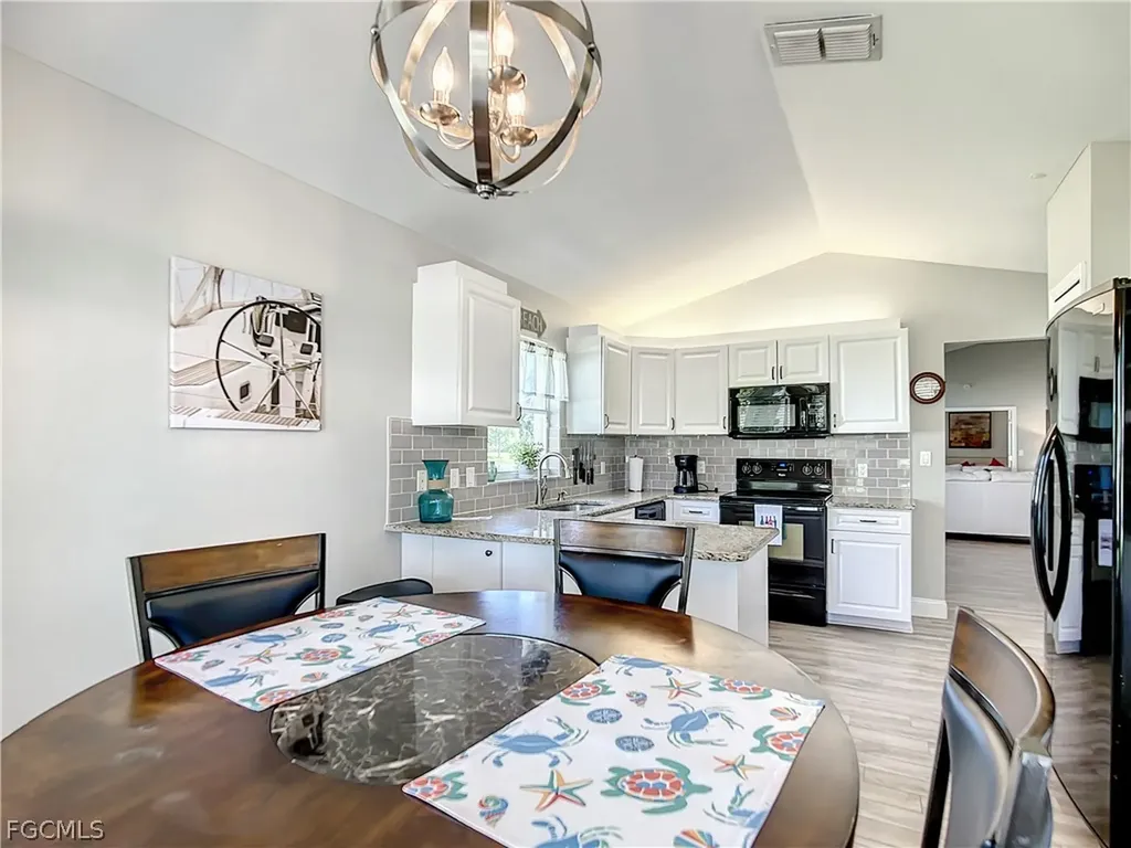 13633 Admiral Court Fort Myers FL 33912