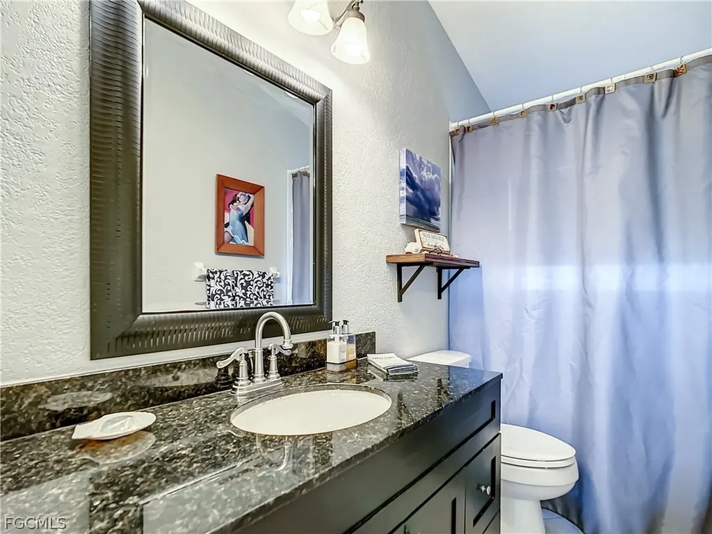 13633 Admiral Court Fort Myers FL 33912