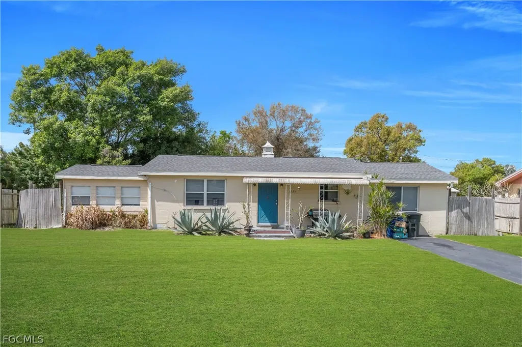 1235 Joerin Avenue North Fort Myers FL 33903