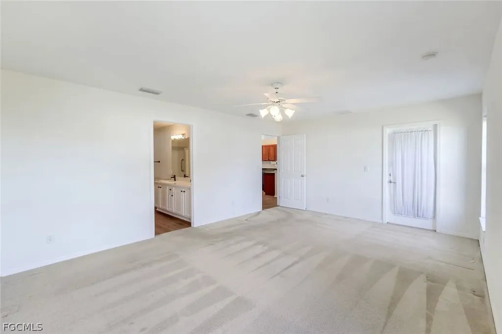 1207 NW 15th Terrace Cape Coral FL 33993