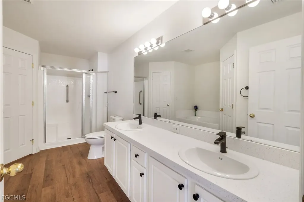 1207 NW 15th Terrace Cape Coral FL 33993
