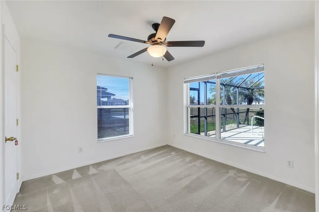 1207 NW 15th Terrace Cape Coral FL 33993