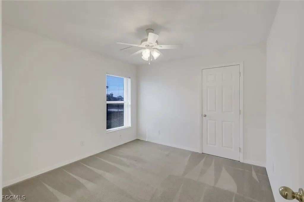 1207 NW 15th Terrace Cape Coral FL 33993