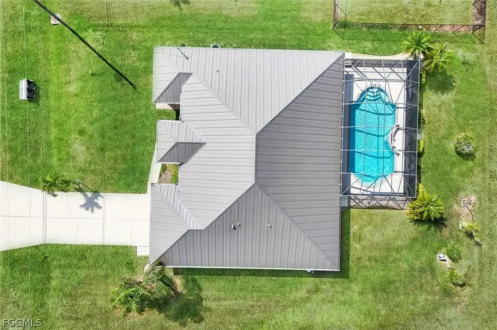 1207 NW 15th Terrace Cape Coral FL 33993