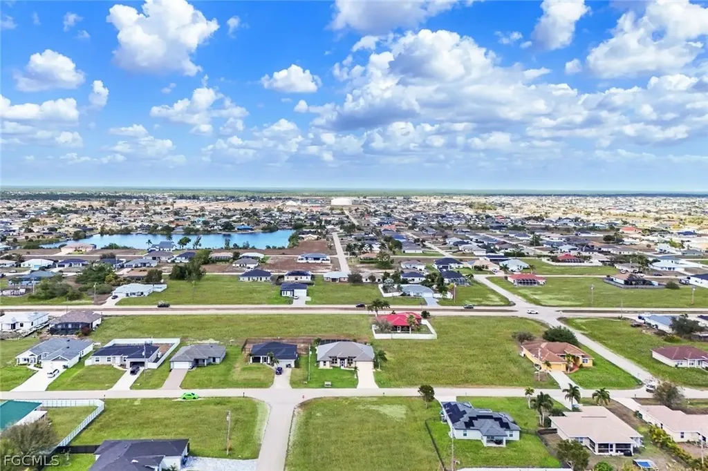 1207 NW 15th Terrace Cape Coral FL 33993