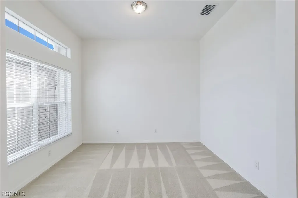 1207 NW 15th Terrace Cape Coral FL 33993