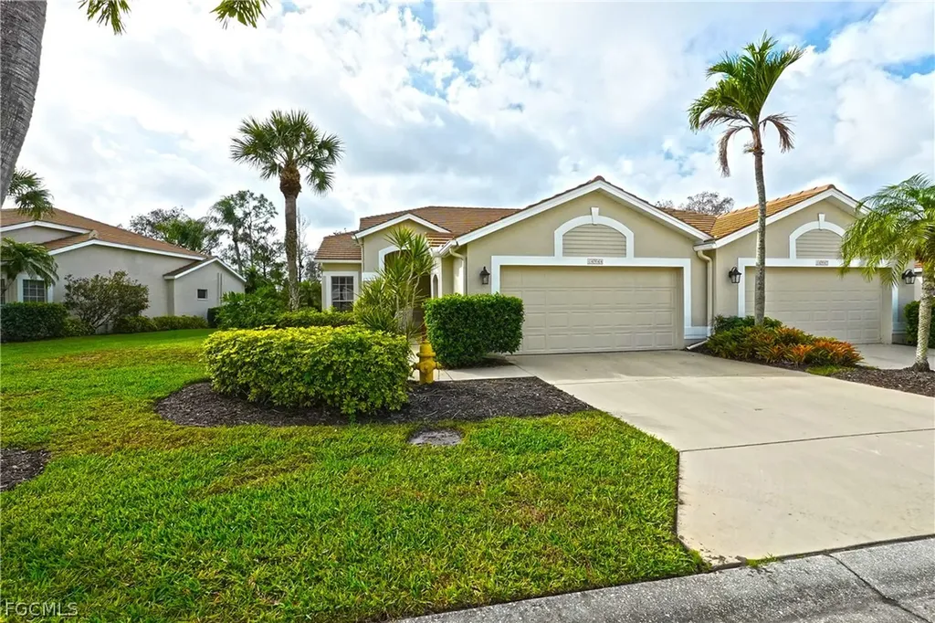 Fort Myers FL, 14944 Hickory Greens Court