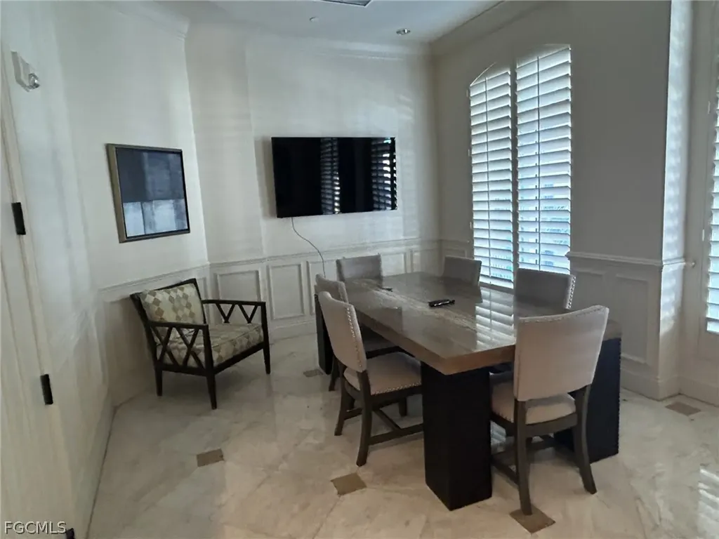 2743 1st Street Fort Myers FL 33916