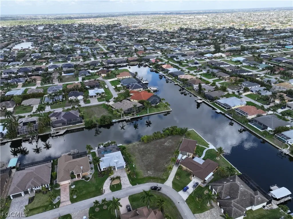 2801 SW 34th Terrace Cape Coral FL 33914
