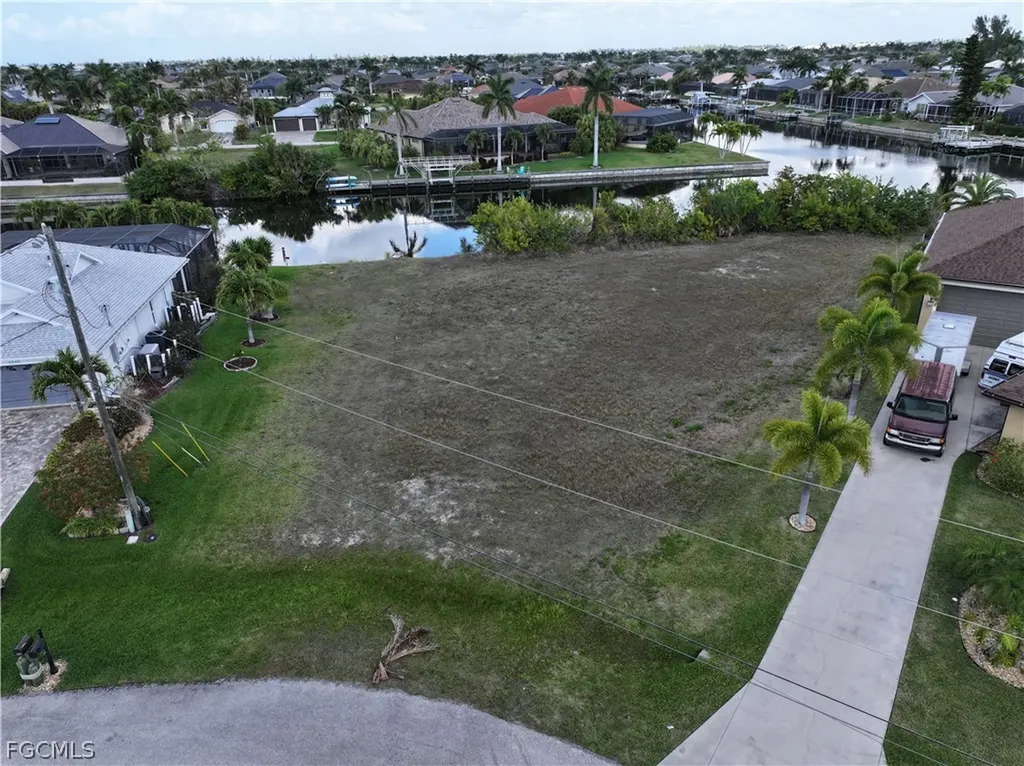 2801 SW 34th Terrace Cape Coral FL 33914