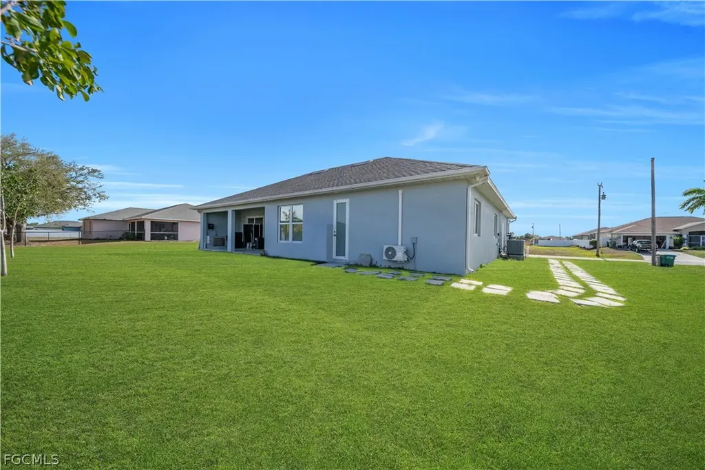 4151 NE 15th Avenue Cape Coral FL 33909