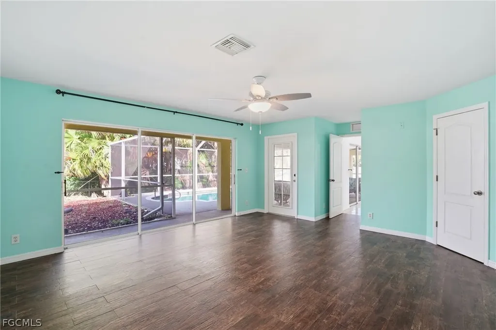 3622 NE 18th Place Cape Coral FL 33909