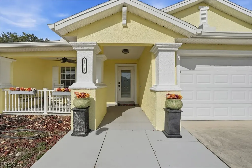 3622 NE 18th Place Cape Coral FL 33909