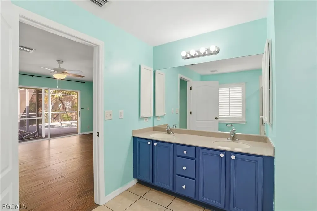 3622 NE 18th Place Cape Coral FL 33909