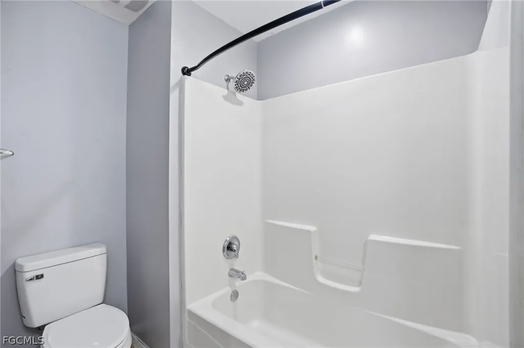 3622 NE 18th Place Cape Coral FL 33909