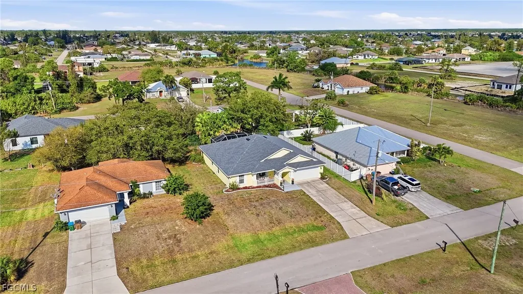 3622 NE 18th Place Cape Coral FL 33909