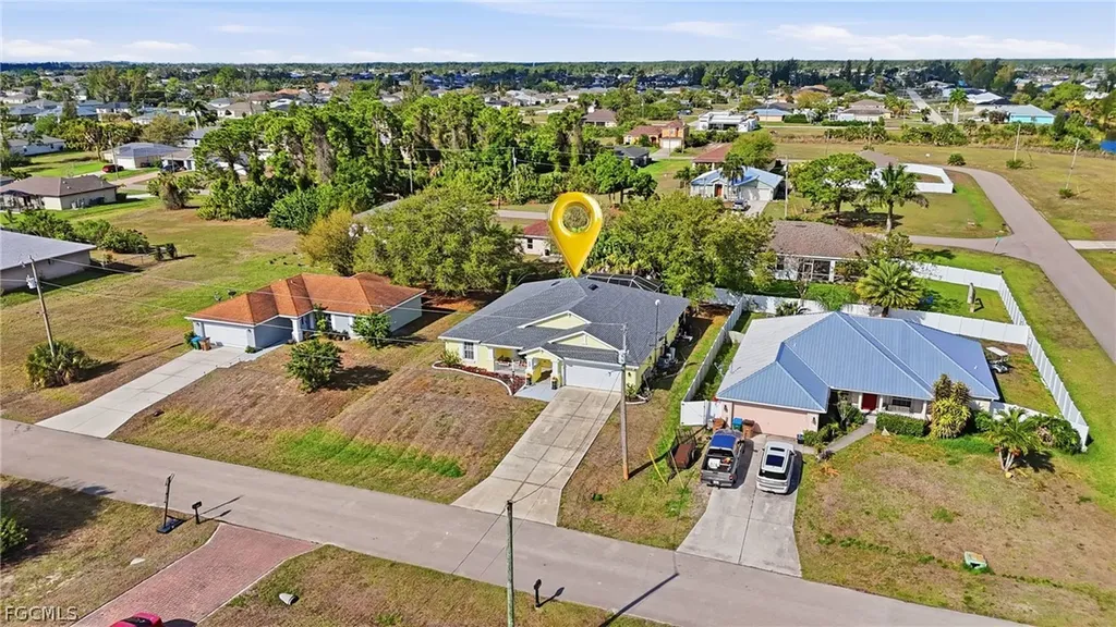 3622 NE 18th Place Cape Coral FL 33909