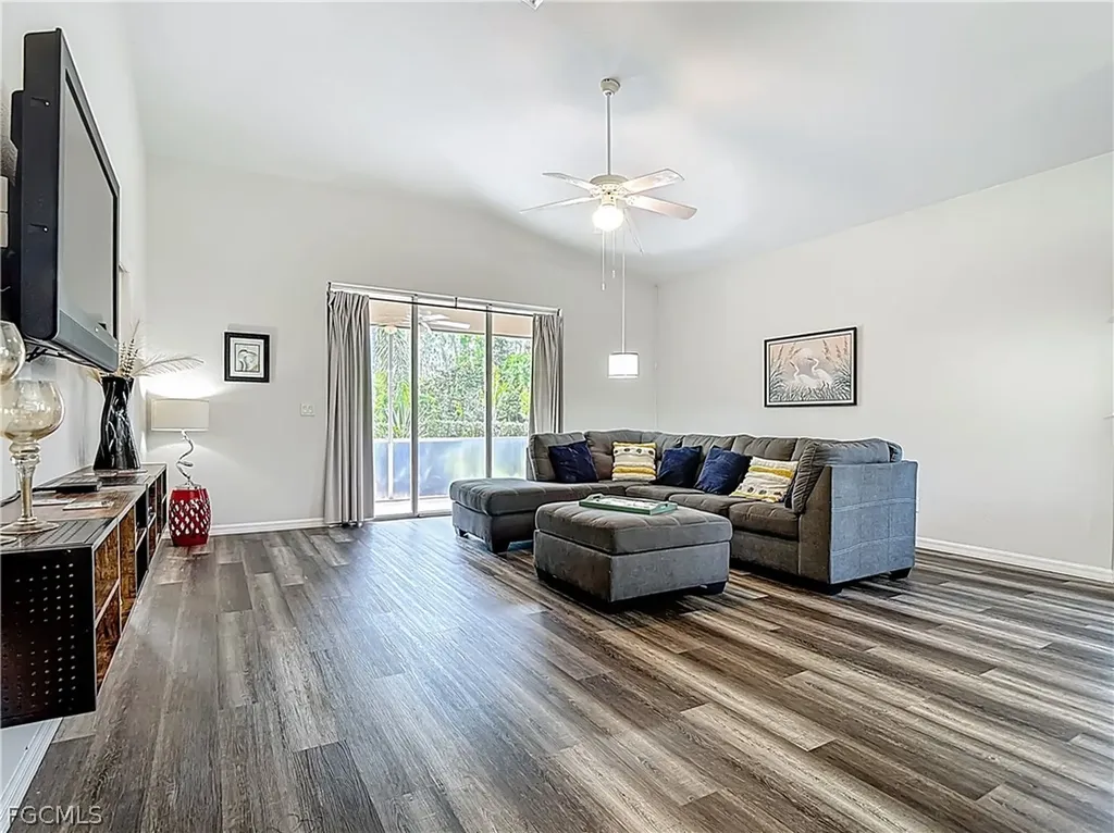 20698 Marathona Court North Fort Myers FL 33917