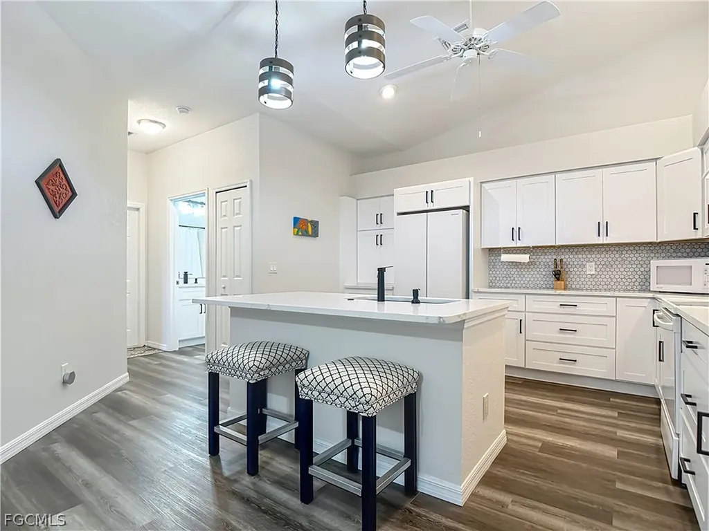 20698 Marathona Court North Fort Myers FL 33917