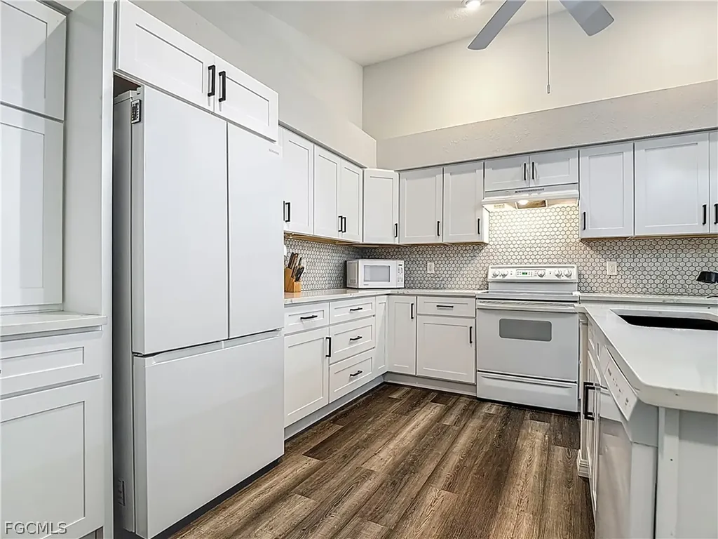 20698 Marathona Court North Fort Myers FL 33917