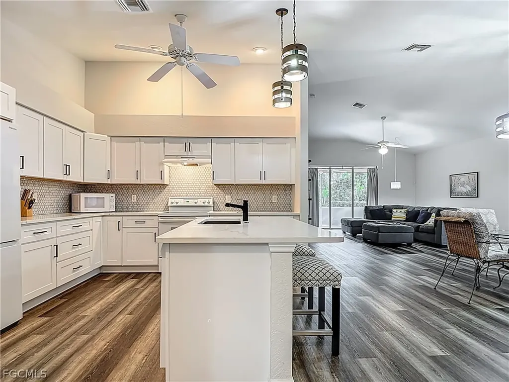 20698 Marathona Court North Fort Myers FL 33917