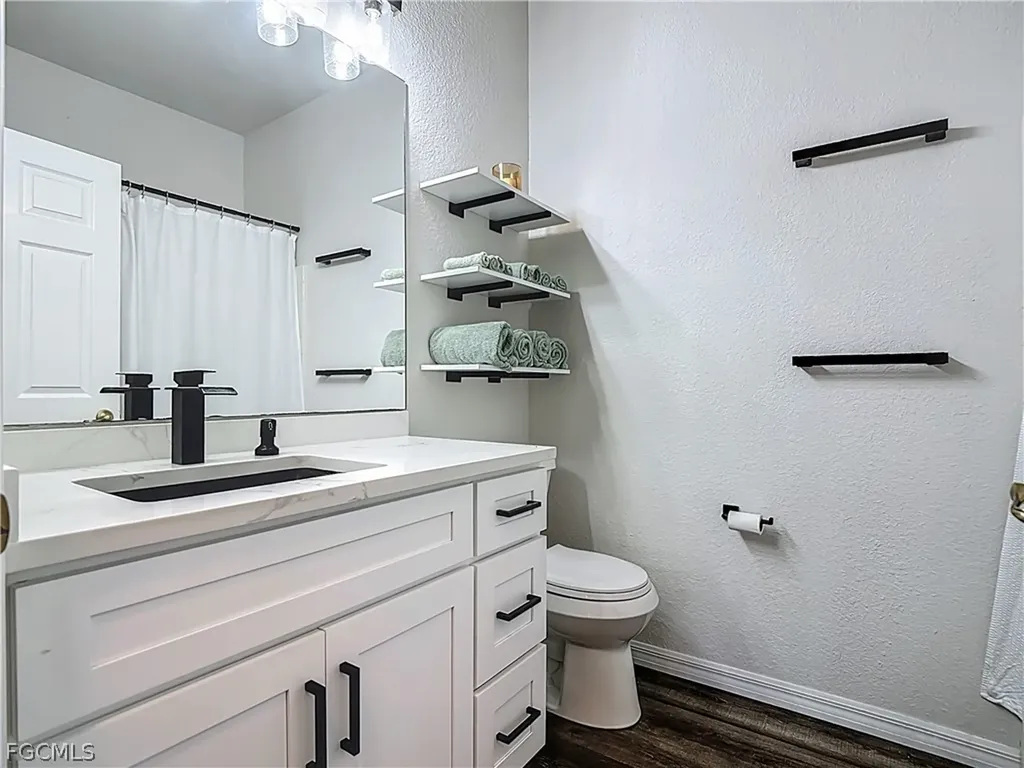 20698 Marathona Court North Fort Myers FL 33917