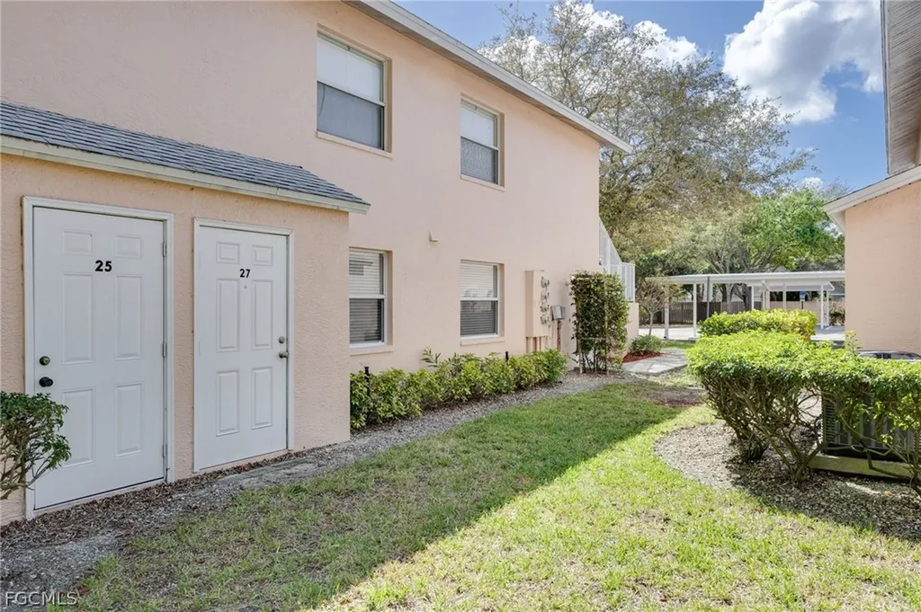 26735 Little John Court Bonita Springs FL 34135