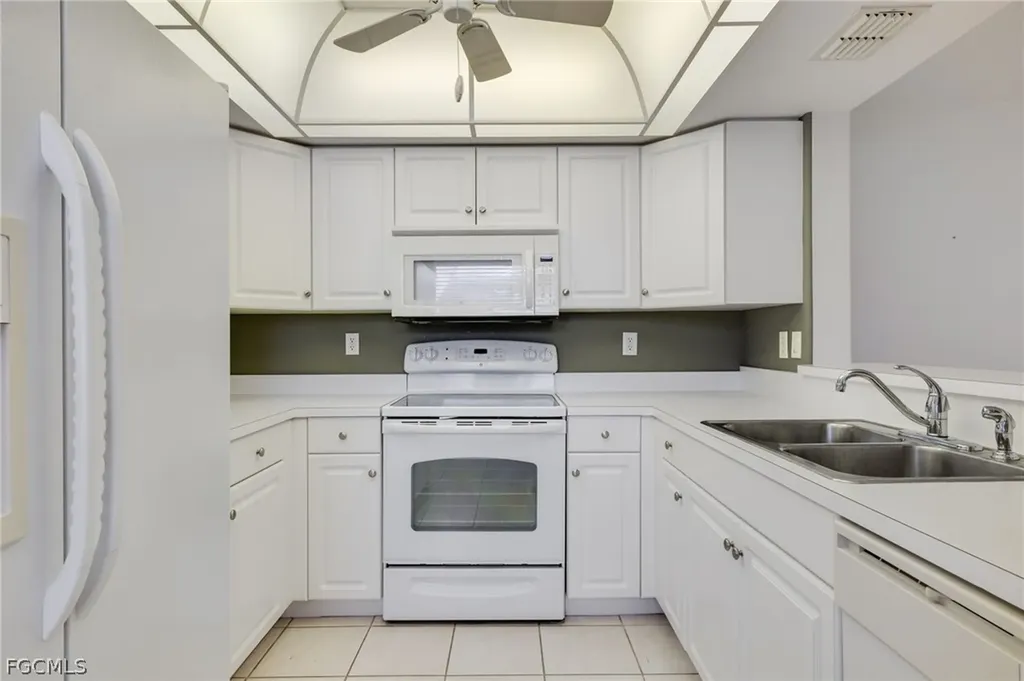 26735 Little John Court Bonita Springs FL 34135