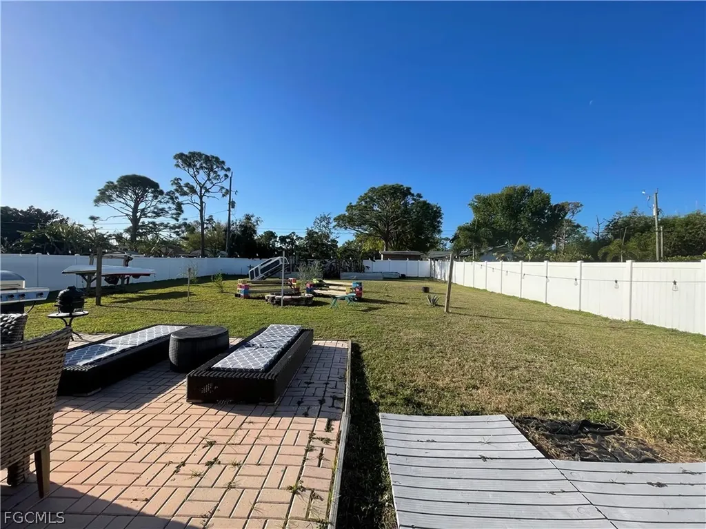 3711 Tangelo Drive St. James City FL 33956