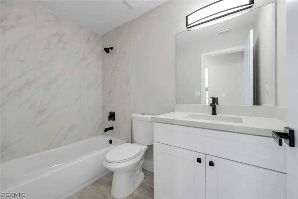 1105 NW 21st Avenue Cape Coral FL 33993