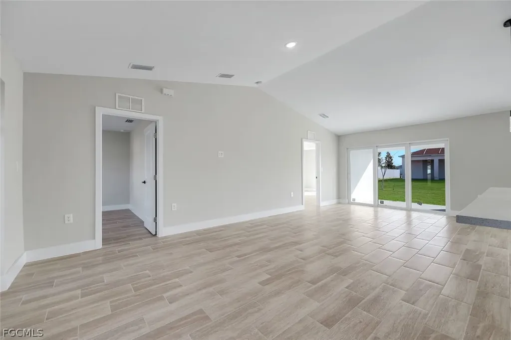 1105 NW 21st Avenue Cape Coral FL 33993