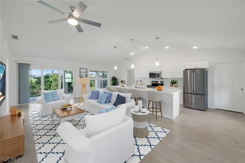 1105 NW 21st Avenue Cape Coral FL 33993