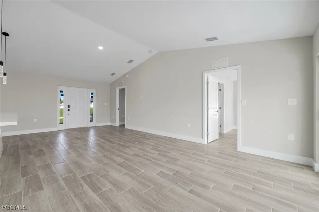 1105 NW 21st Avenue Cape Coral FL 33993