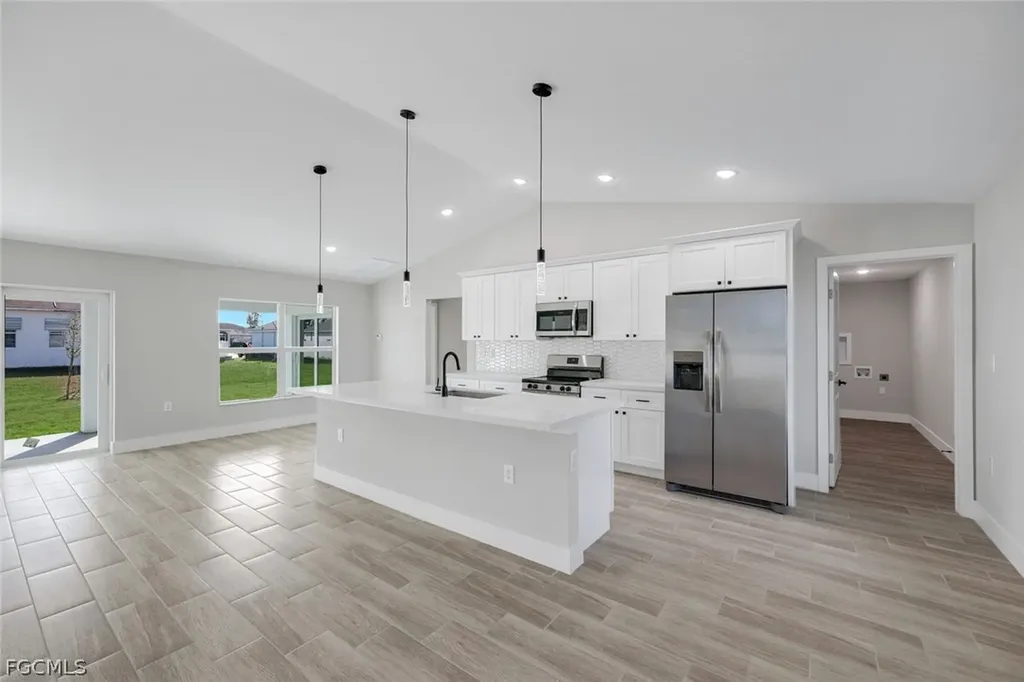 1105 NW 21st Avenue Cape Coral FL 33993