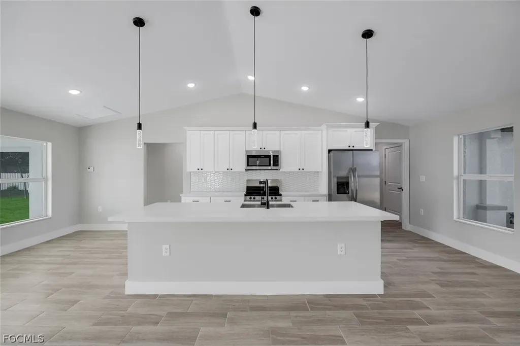1105 NW 21st Avenue Cape Coral FL 33993